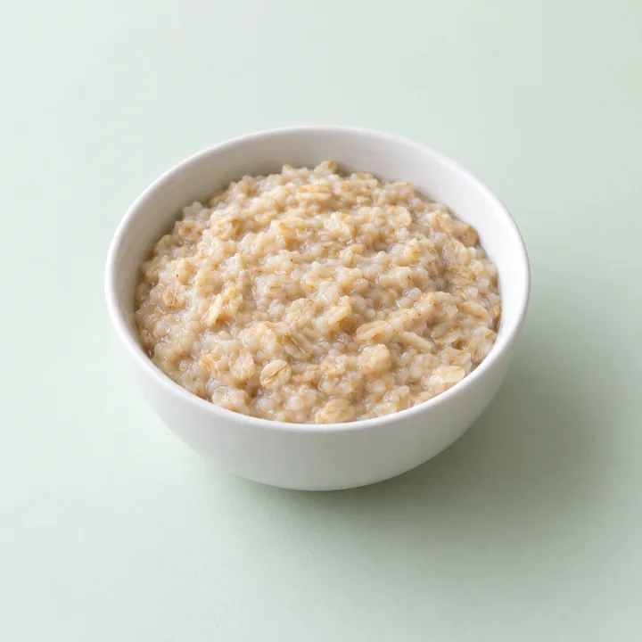A bowl of plain oatmeal
